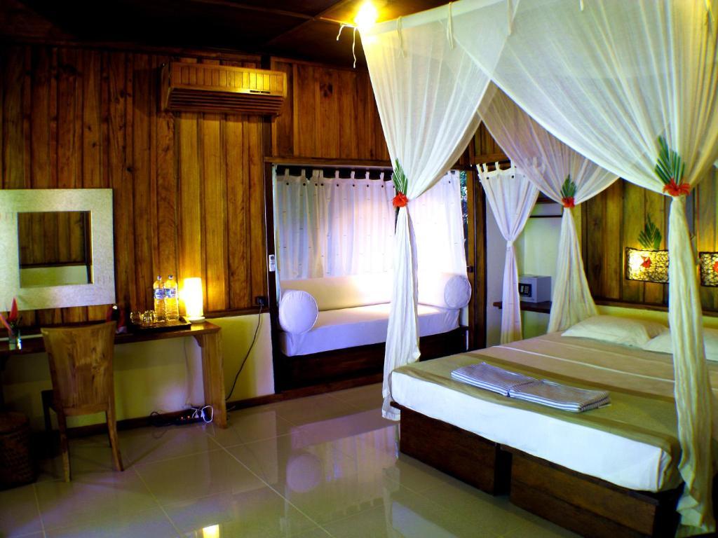 Bunaken Cha Cha Nature Resort Room photo